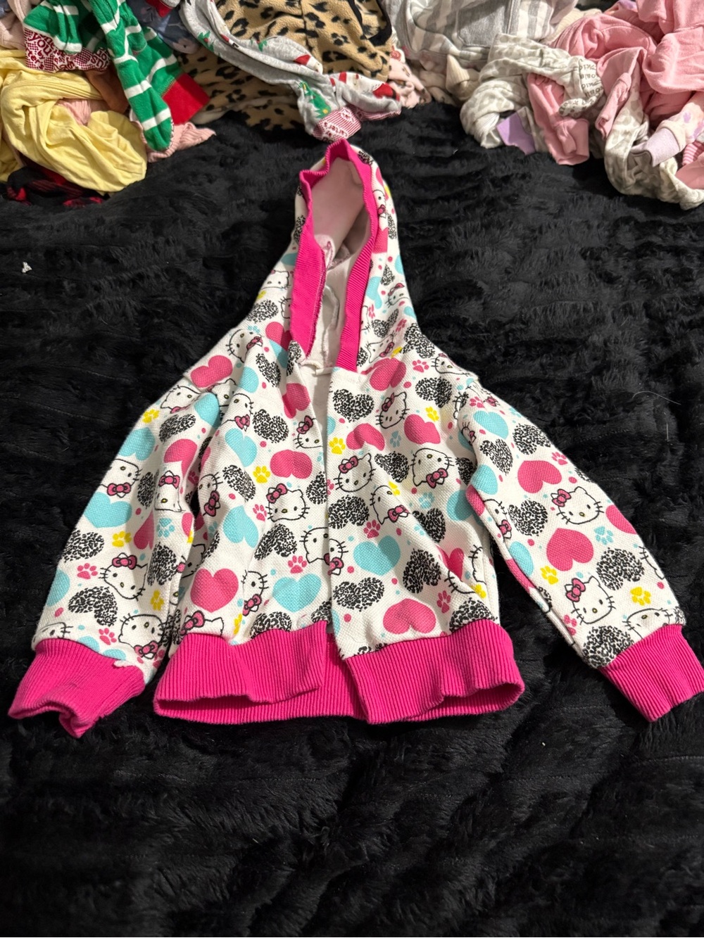 Girls' Hello Kitty Pink Heart Hooded Jacket